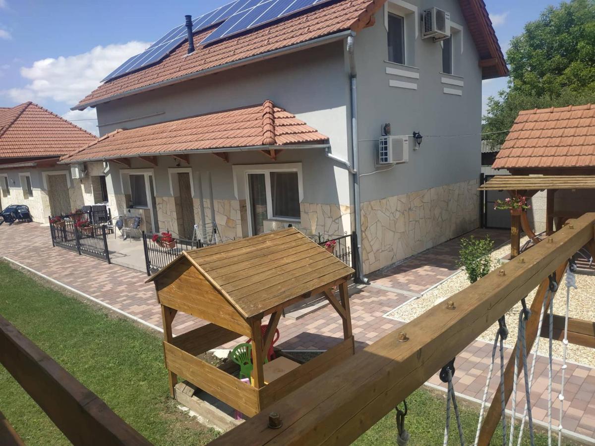 Ferienwohnung Aranyhal Apartman Sárvár Exterior foto